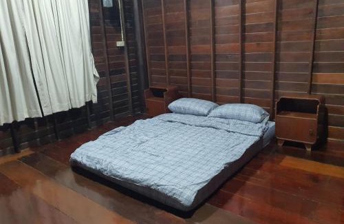 Bang Bon House | Baan Marrada Garden