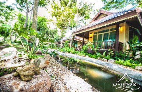 Bang Khonthi Resort | Baan Nam Pen Resort