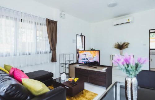 Huai Yai House | Baan Nern Khao Resort Pattaya
