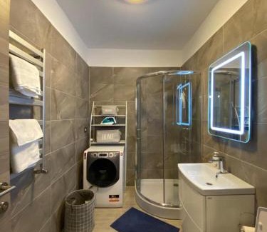 Mamaia-Sat Apartment | Baby Sea View and Pools Apartment- Mamaia Beach Resort