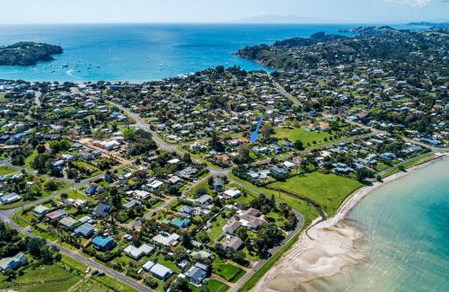 Blackpool House | Bach 14 - Stay Waiheke