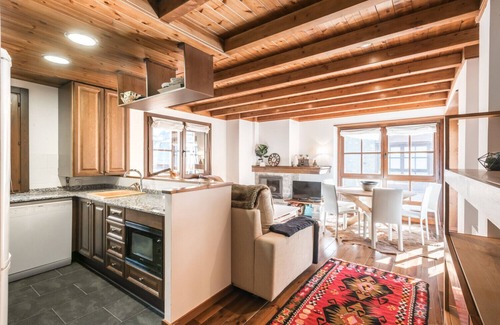 Baqueira Apartment | Baciver Beautiful apartment for 5p at the foot of the slopes in Cota 1500 of Baqueira-Beret