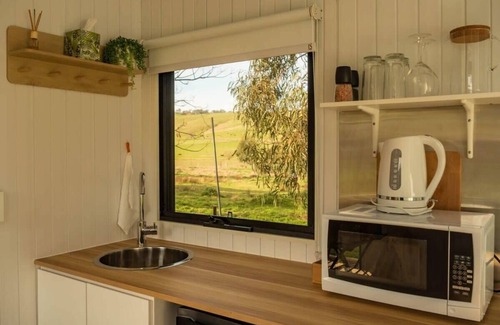 Gundagai House | Back Station Creek Retreat by Tiny Away