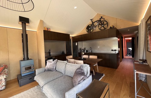 Ohau House | Backcountry hut with a modern twist