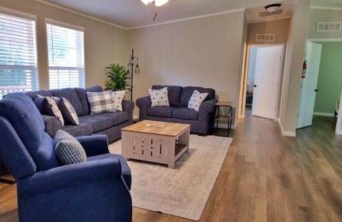 Milton House | Backwoods Milton House 3BR&2bath