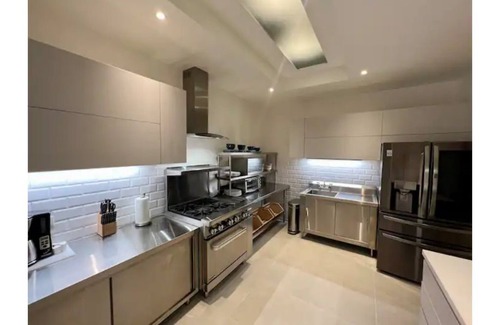Playa Hermosa House | Backyard Beach House: Oceanfront Luxury 5 Bdr