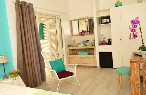 La Saline Les Bains Bed & Breakfast | Badamier room - sea view