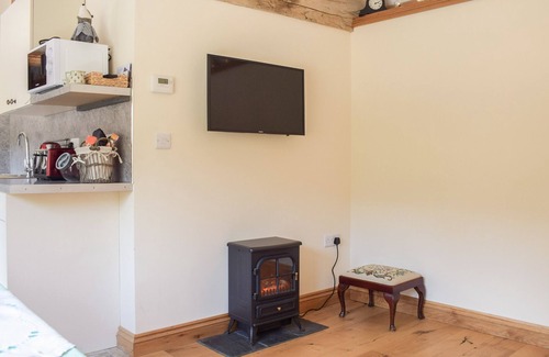 Westbrook Court Cottage | Badgers Den - UK32084
