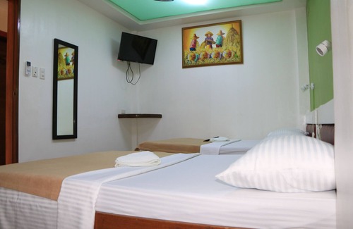 Puerto Galera Resort | BADLADZ Beach & Dive Resort - Deluxe Room