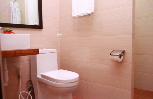 Puerto Galera Resort | BADLADZ Beach & Dive Resort - Queen Pool Suite