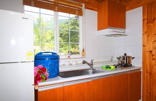 Yangsan Condo | Baenae-gol Alpensia Pension
