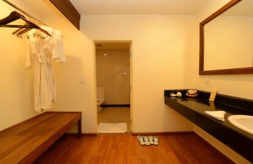 Bagan Hotel | Bagan Thiripyitsaya Sanctuary Resort