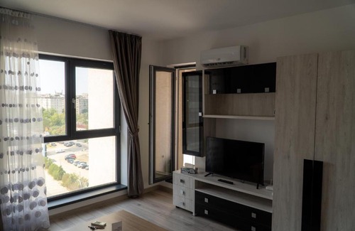 Militari Apartment | BAGHEERA'S HUT