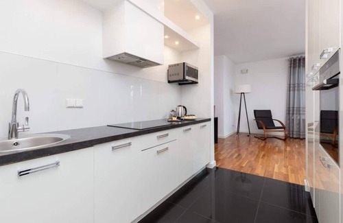 Srodmiescie Połnocne Apartment | Bagno 2 | Cozy Apartment | In the Center of Warsaw