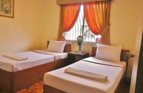 Baguio Hotel | Baguio Holiday Villas