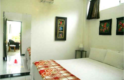 Bahia de Caraquez Bed & Breakfast | Bahia B&B
