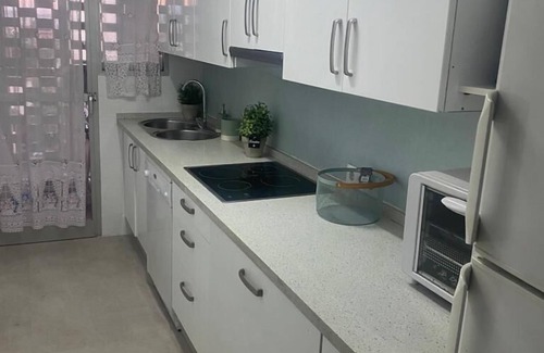 Algeciras Apartment | Bahia de Algeciras, close to the beach.