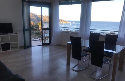 Villagonia Apartment | Baia Taormina Apartment