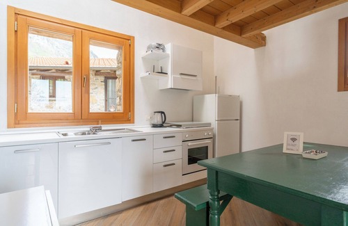 Sala Comacina House | Baita Mariett - Two Bedroom House, Sleeps 5