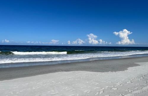 Flagler Beach Apartment | Bajos - At Casas de la Playa Beachside
