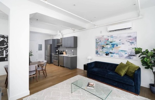Chinatown Apartment | Bakan- Queen 1Bedroom Old Montreal