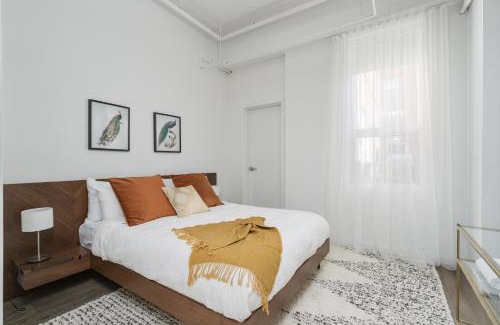 Downtown Montreal Apartment | Bakan - Sainte Catherine
