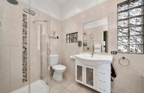New Town House | Bakers Retreat
