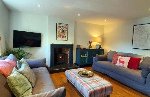 Bonsall House | Bakers Yard Cottage, Bonsall, Peak District