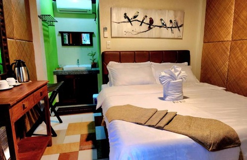 Babatngon Resort | Balay Ni Tatay Farm Resort by Cocotel
