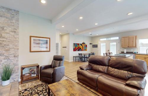 McKinleyville House | Balboa Bliss