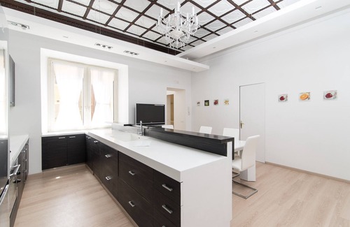 Quartiere III Pinciano House | Balboa - Via Veneto Luxury Apartment Roma 7 bedrooms, 7 bathrooms, 14 sleeps