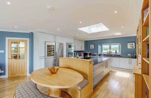 Sandyhills Cottage | BALCARY TOWER, pet friendly, luxury holiday cottage in Palnackie