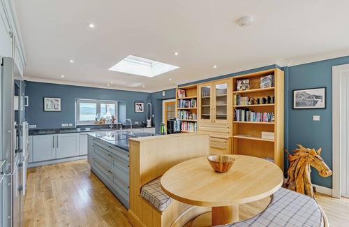 Sandyhills Cottage | BALCARY TOWER, pet friendly, luxury holiday cottage in Palnackie