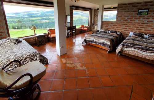 Rumipamba House | Balcon Al Cotopaxi Hosteria