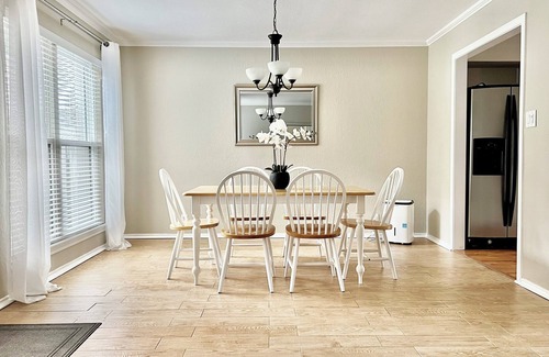 Spicewood At Bullcreek Condo | Balcones Country Club IB School Monthly Rental