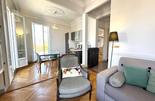 Musicians Quarter Apartment | Balcony Excelsior 1 - Grimaldi/Promenade des Anglais