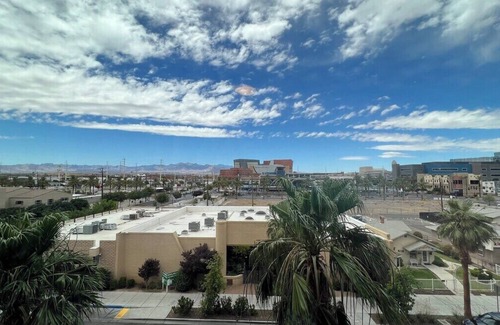 Downtown Las Vegas Condo | Balcony Luxury High Rise Downtown Fremont Casinos