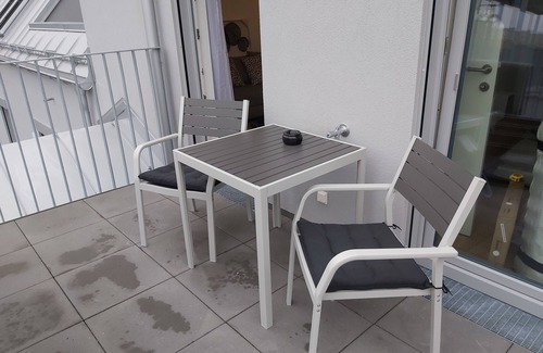 Donaustadt House | Balcony/Modern close to United Nations/Donau City