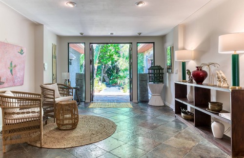 Parrot Cove House | Bali in PalmBeach, Golf, InterCoastal, Htd Pool!