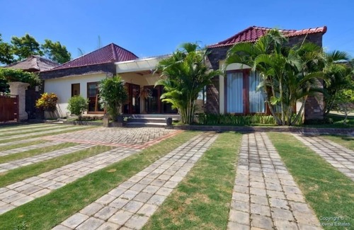 Kalibukbuk Villa | Bali Ocean View Villa in Lovina