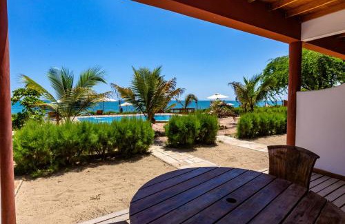Punta Sal Cabin | Balihai Bungalows