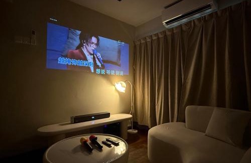 Subang Jaya Villa | Balinese Corner Private Pool Near Sunway Pyramid Upto 24P
