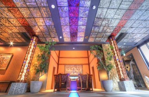 Yumoto Hotel | Balinese onsen ryokan Hakone Airu