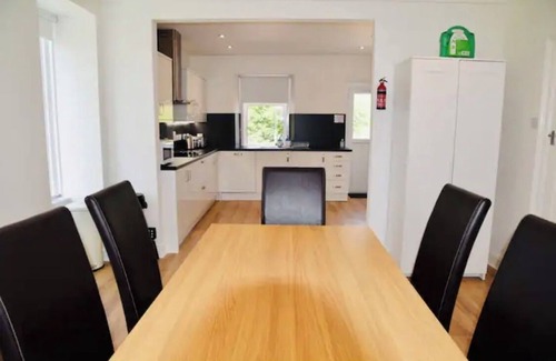 Glenmoriston Cottage | Balintombuie Holiday Home