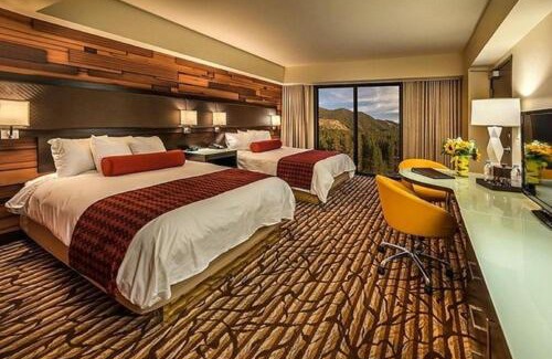 Stateline Resort | Bally's Lake Tahoe Casino Resort