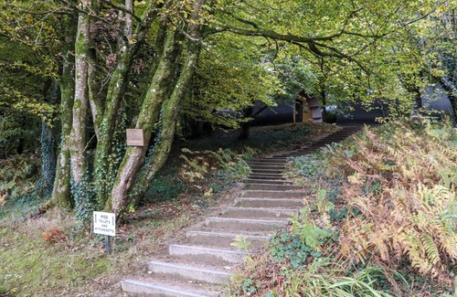 Barranisky Cottage | BALLYBEG POD 10, family friendly in Tinahely, County Wicklow
