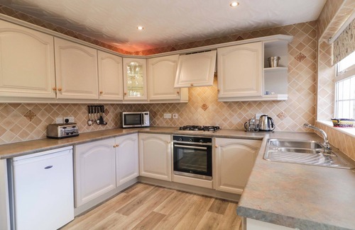 Ballycastle Cottage | Ballycastle Best Times
