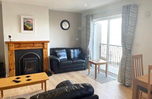Ballycotton Apartment | Ballycotton Holiday Apartment No 6 by Trident Holiday Homes
