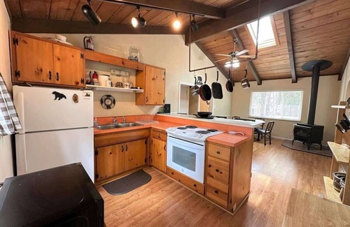 Twain Harte House | Baloo's Cabin - Tranquil Escape