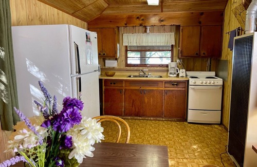Rosedale Cottage | Balsam Lake Villa Cottages: 3-Bedroom Cottage #3